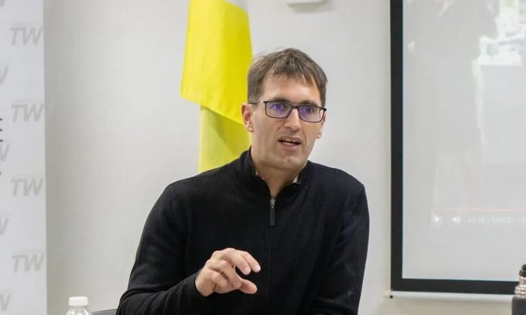 Torres anunció que Juan Pavón asumirá frente al Ministerio de Producción de la Provincia