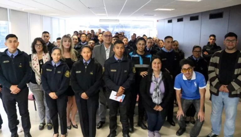 Agentes policiales se capacitaron en prevención de violencia de género