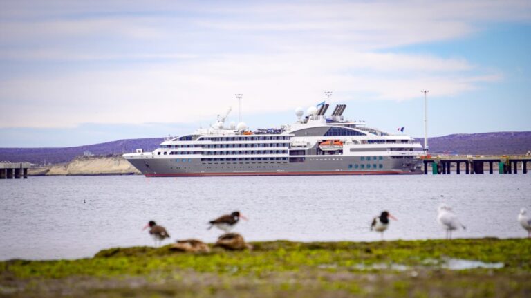 Arribó uno de los últimos cruceros de la temporada